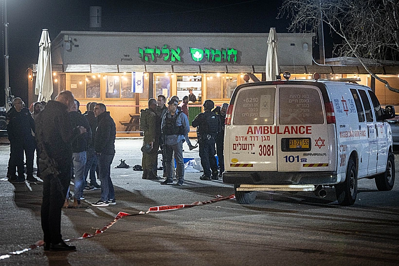 זירת הפיגוע בתחנת הדלק בכניסה לעלי