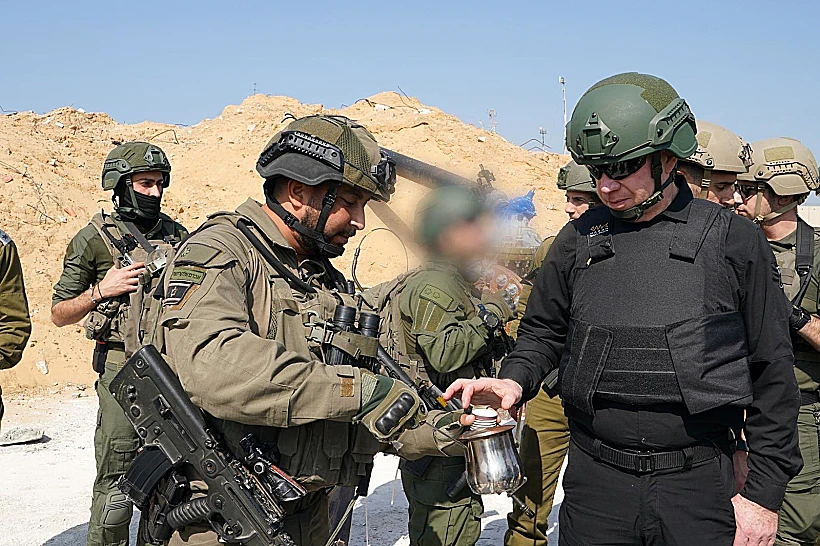 שר הביטחון יואב גלנט בצפון רצועת עזה