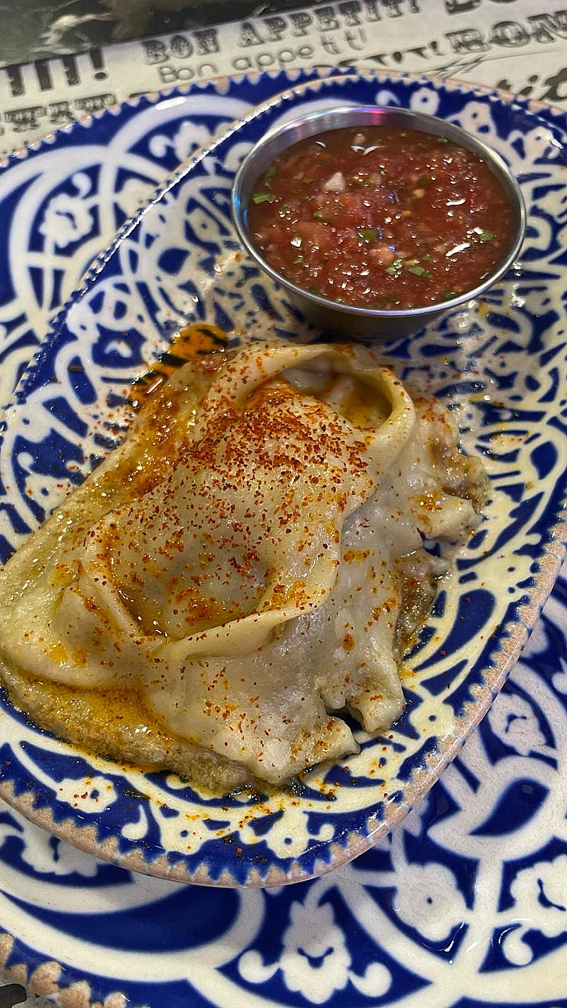 מנטי במסעדת אואזיס אוזבקיסטן