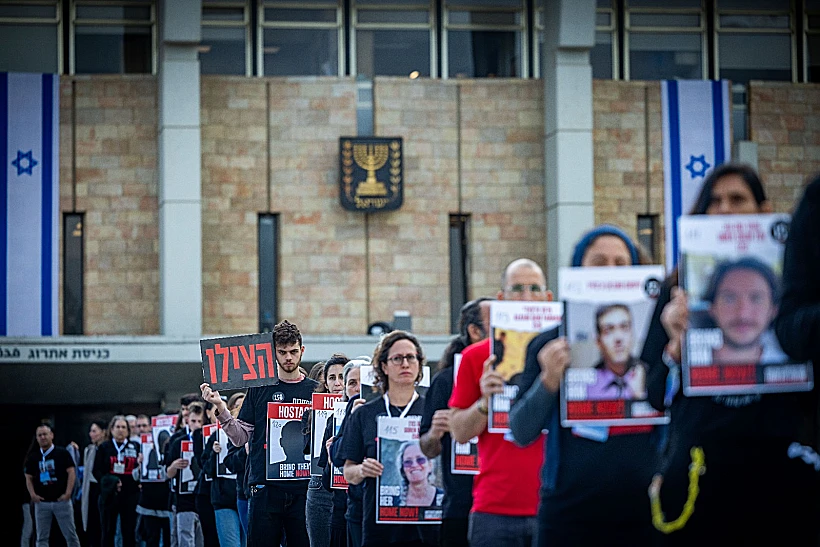 מחאת משפחות החטופים במשכן הכנסת מלחמת חרבות ברזל