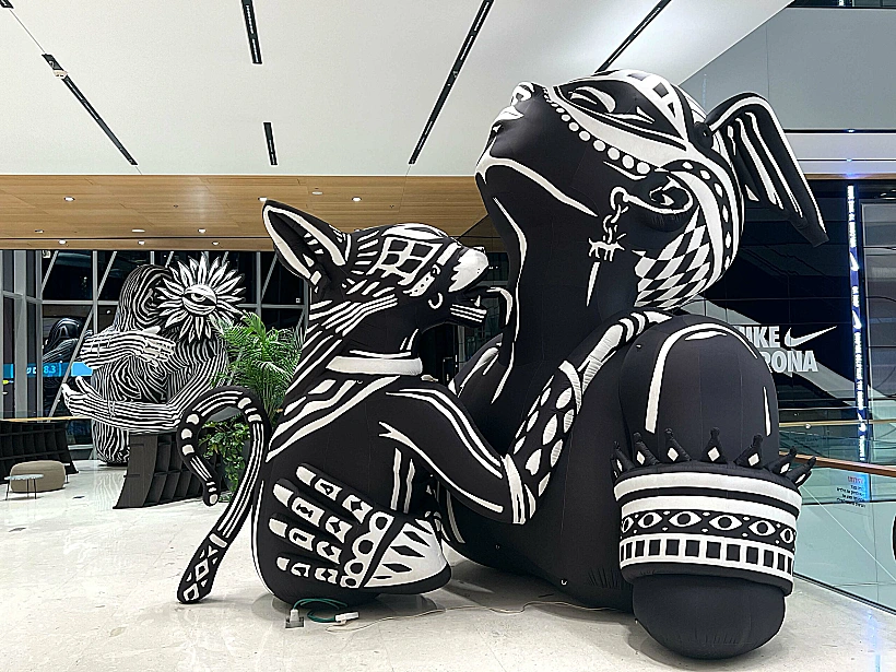 The Art of Dreaming - תערוכת פופ-אפ