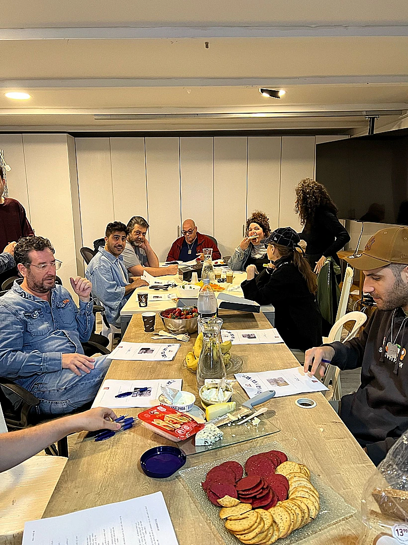 הקאסט של "קופה ראשית