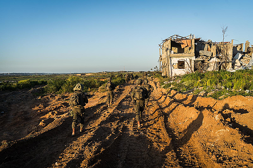 פעילות כוחות צה"ל בח'אן יונס חרבות ברזל עזה חמאס