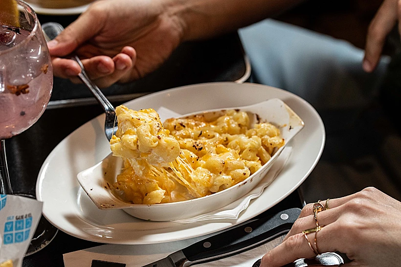 מק אנד צ'יז, דיינר איטלו אמריקנו