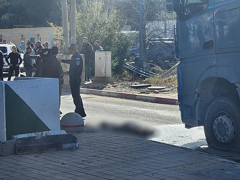 זירת הפיגוע במחסום המנהרות