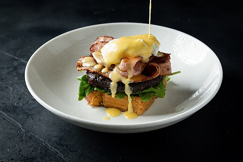 אגז בנדיקט, דיקסי