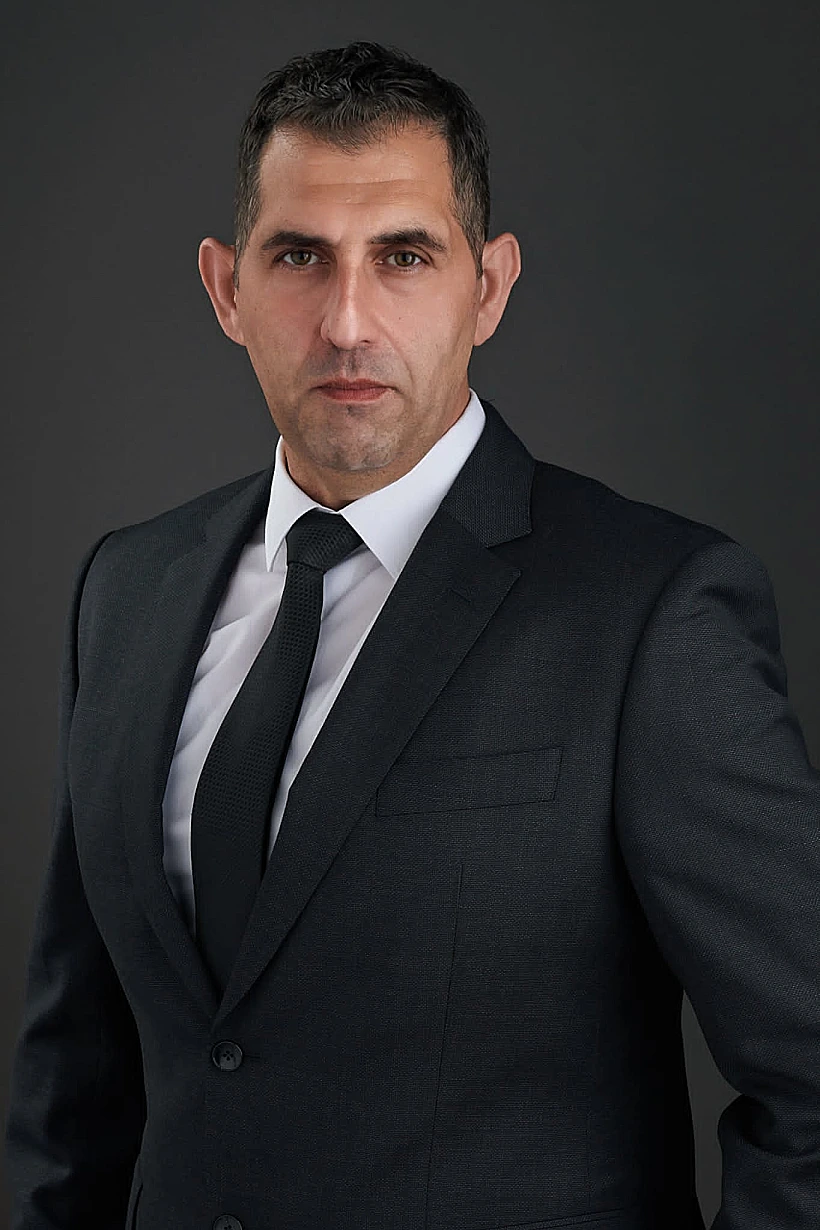 עו"ד שאדי סרוגי המייצג פרקליט ממחוז הצפון נחקר באזהרה