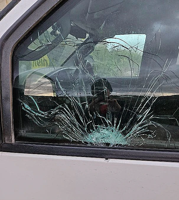 הרכב שנפגע בניסיון פיגוע הירי בבנימין יהודה ושומרון מחבל