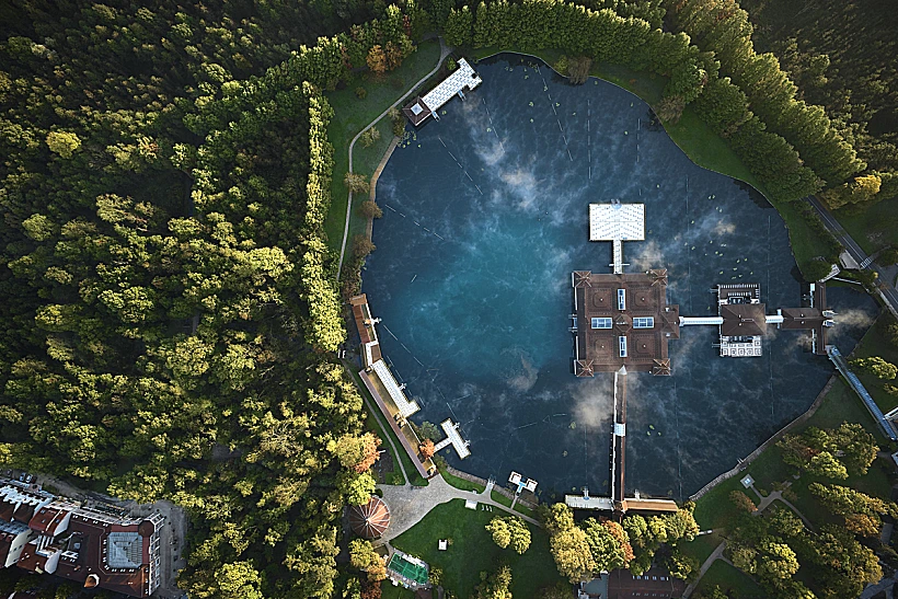 אגם Hévíz  - חופשת ספא בהונגריה