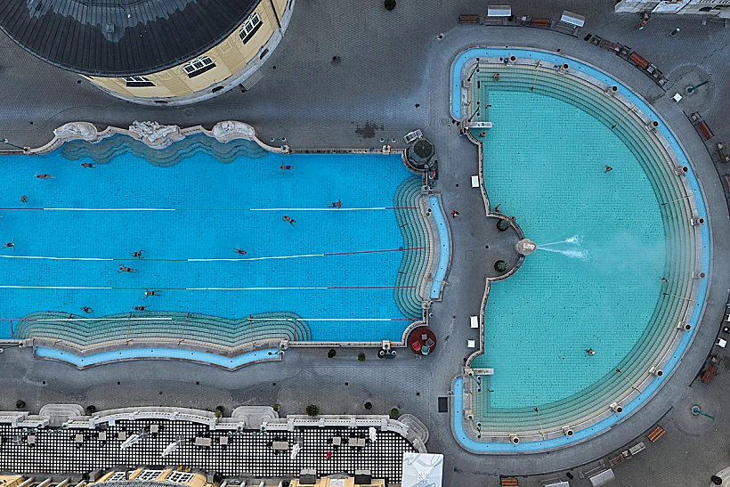 מרחצאות סצ'ני - Széchenyi Thermal Bath