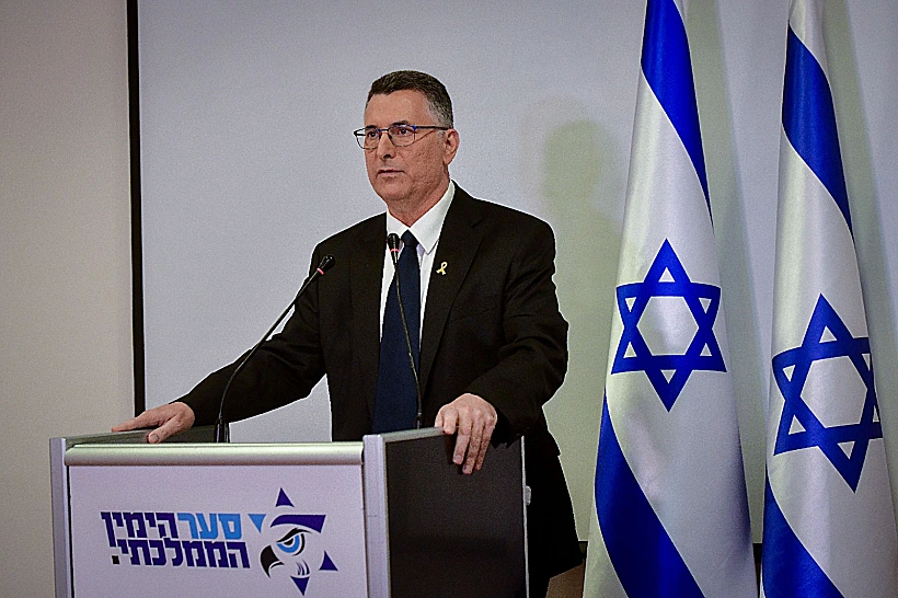 השר גדעון סער מודיע על פרישה מהממשלה