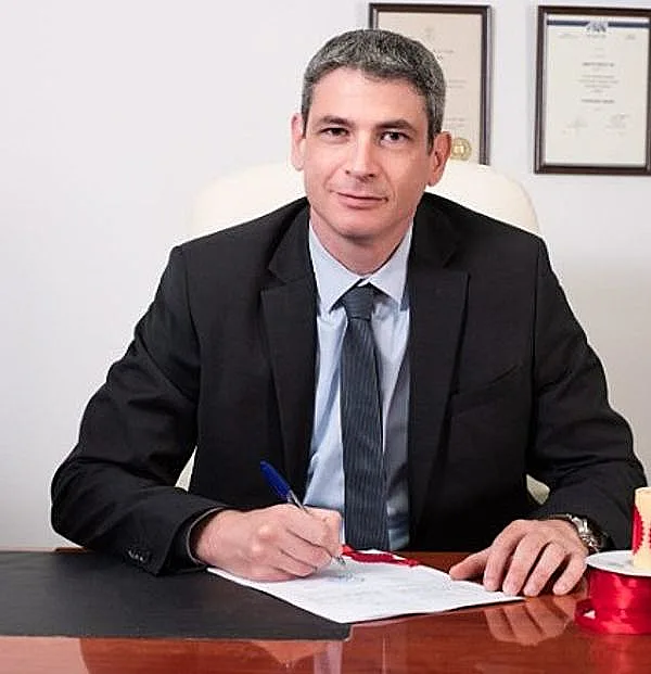 עו"ד דניאל הרשקו