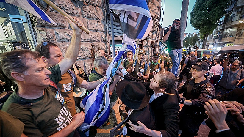 עימות בין פעילי "אחים לנשק