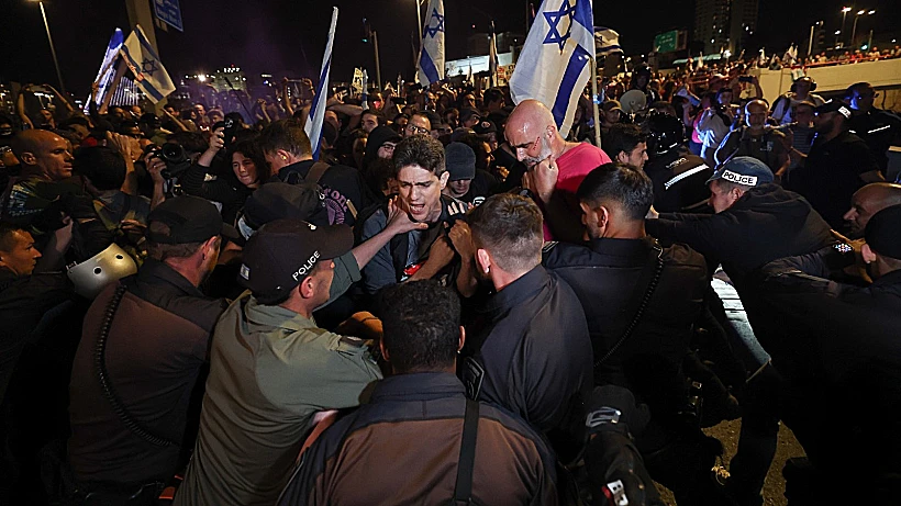 עימותים בין השוטרים למפגינים בי-ם ירושלים הפגנה נגד הממשלה