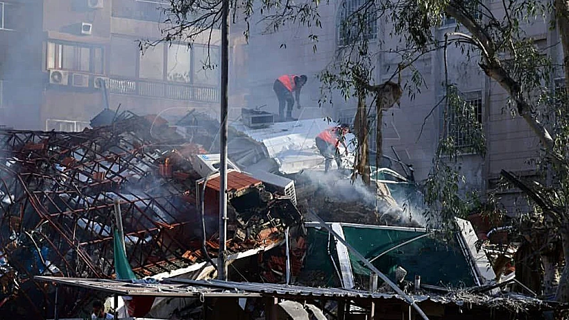 זירת התקיפה סמוך לשגרירות האיראנית בדמשק