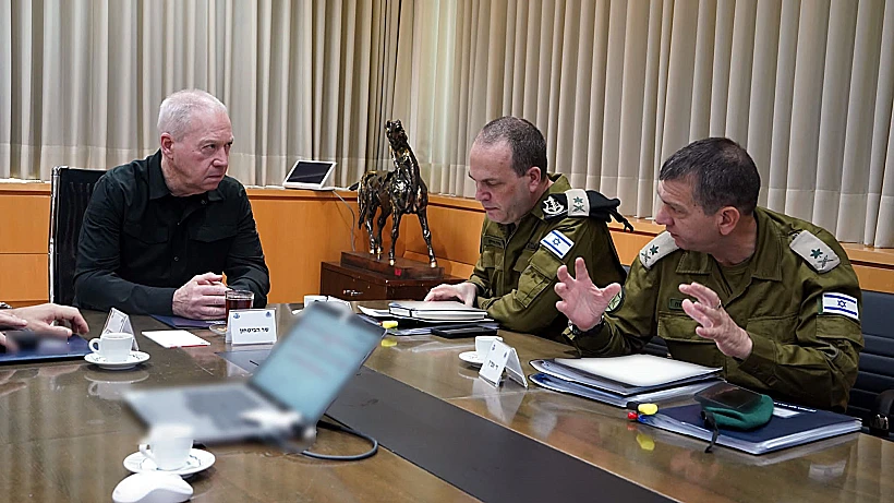 גלנט: "השלמנו היערכות לתגובה האיראנית"