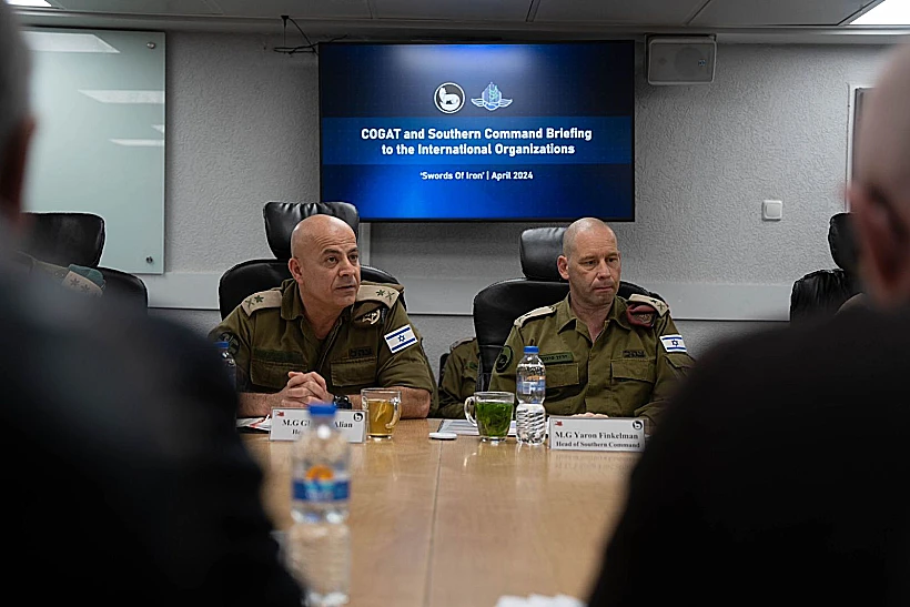 מפקד פיקוד הדרום, האלוף ירון פינקלמן, והמתפ"ש האלוף רסאן עליאן