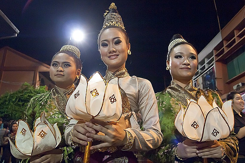 פסטיבל העששיות - Loy Krathong