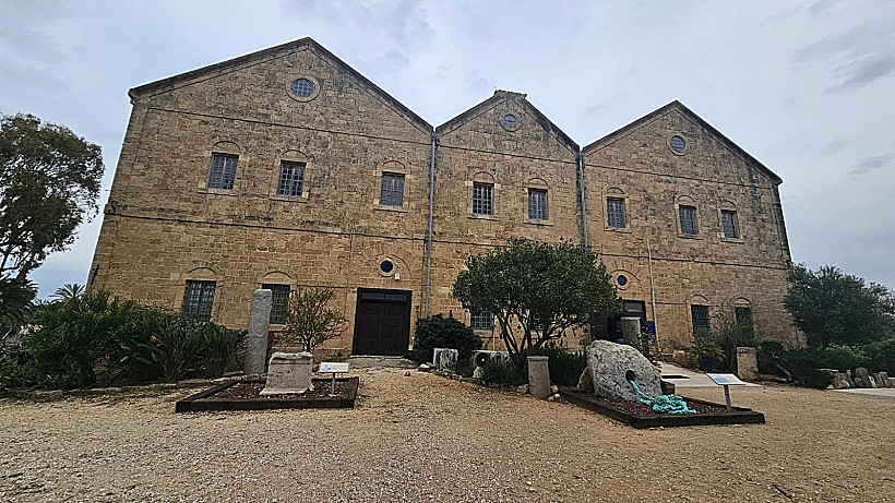 המבנה של מוזיאון המזגגה