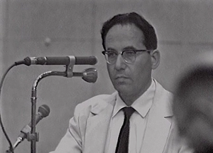 "השיבה מהפלנטה האחרת"