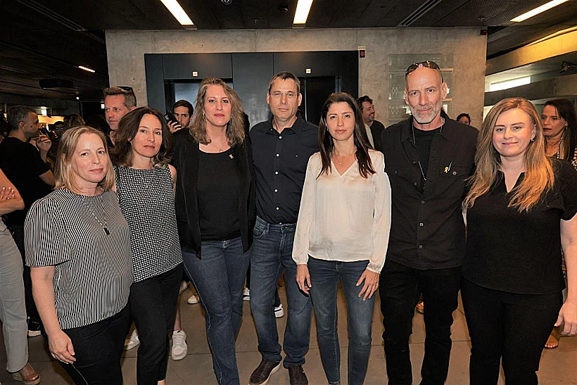 ענת הרש, זיו קורן, הילה גולדמן-אצלן, רונן סולומון, יעל צ׳רני, גליה גבעתי ושרי שנהב.