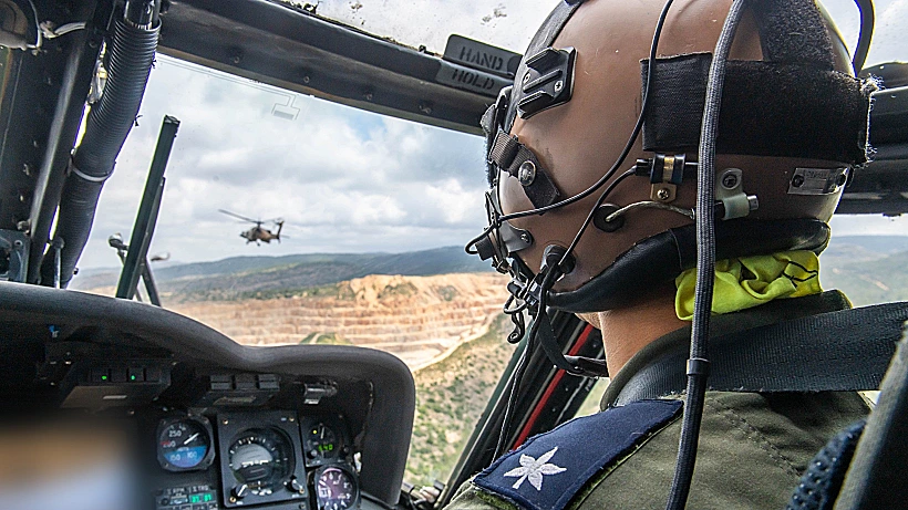 מטס ההצדעה מעל הר הרצל יום הזיכרון לחללי מערכות ישראל ופעולות האיבה תשפ"ד