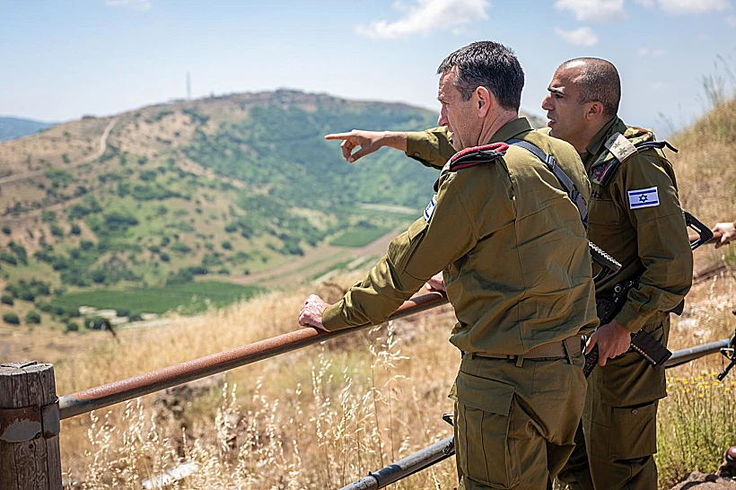 הרמטכ"ל רב-אלוף הרצי הלוי בגבול הצפון