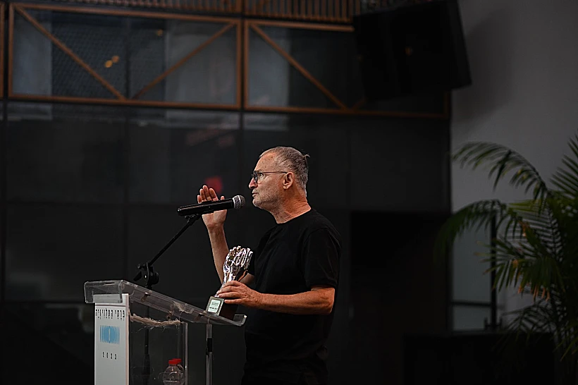 דב נבון מקבל את פרס שחקן המשנה הטוב ביותר (קופה ראשית). טקס פרסי האקדמיה 2023