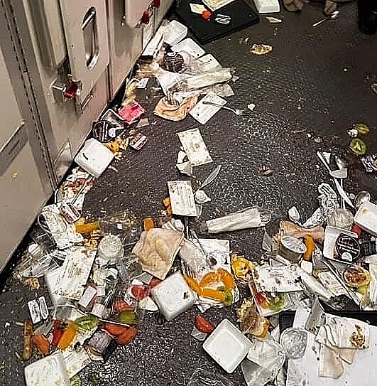 תמונה מהמטוס, לאחר המעבר במערבולת האווירית