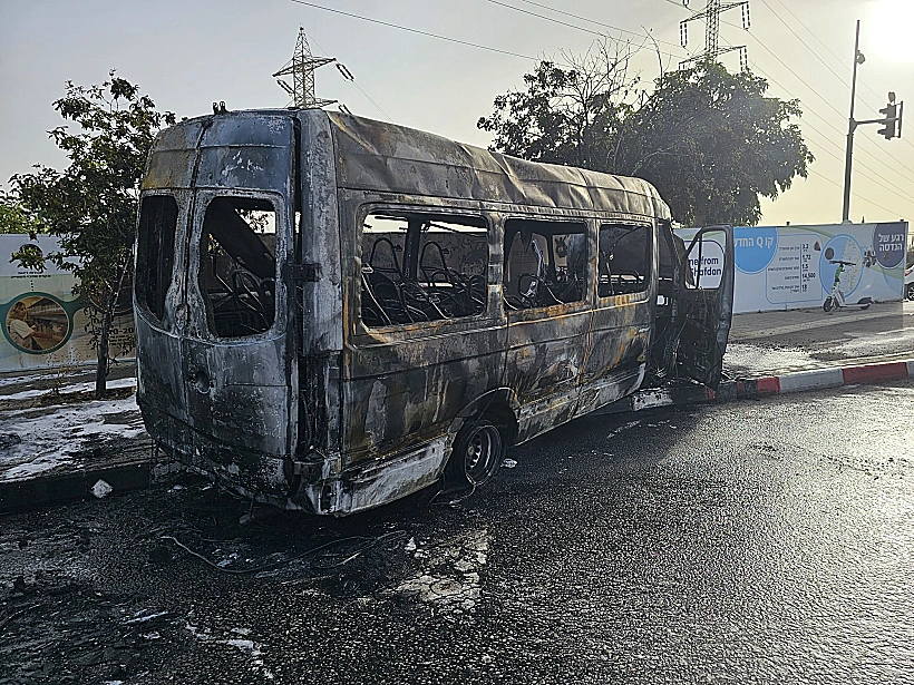 המיניבוס שהתפוצץ במחלף וולפסון
