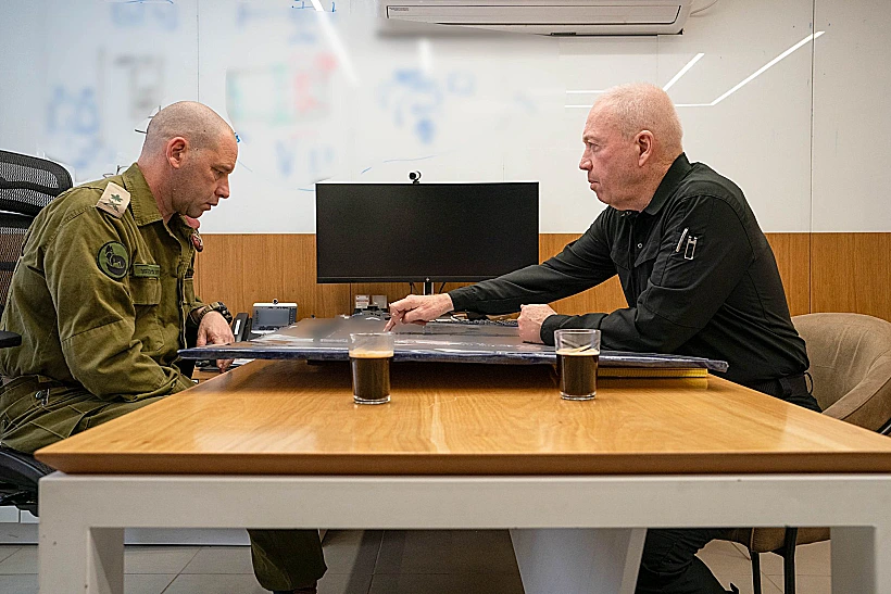 שר הביטחון יואב גלנט בפיקוד הדרום