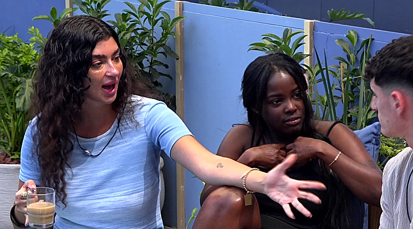 נועם, פרידה וקורל