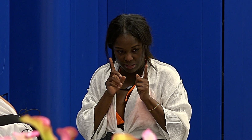 קורלי | האח הגדול