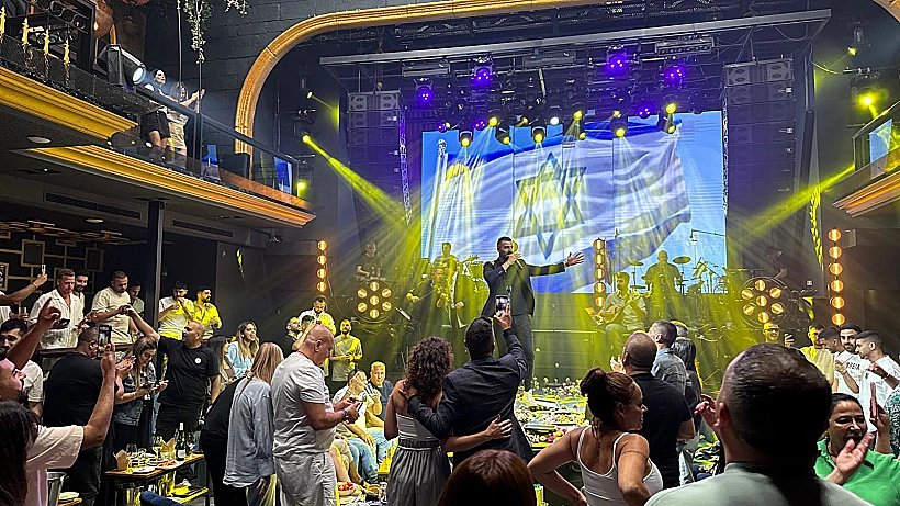 קבלת שבת יוונית לקהל ישראלי, מועדון MEZZO אתונה