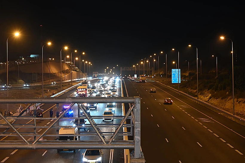 מפגינים למען החטופים במחלף אליקים