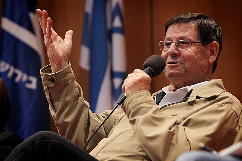 חיים יבין