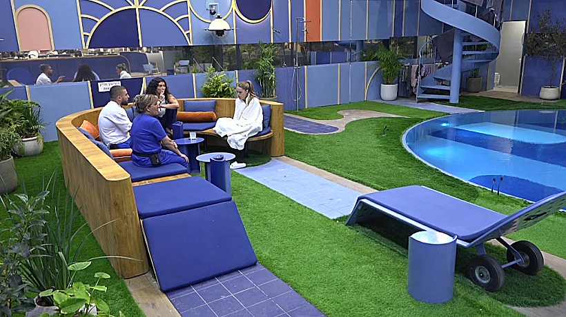 אורית, פרידה, אור, אמילי