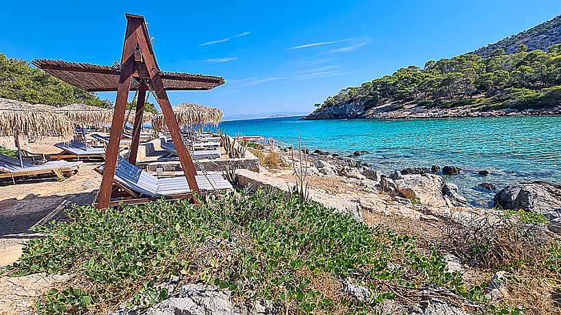 האי אפוניסוס באגיסטרי יוון