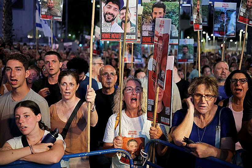 עצרת המשפחות בכיכר החטופים בת"א