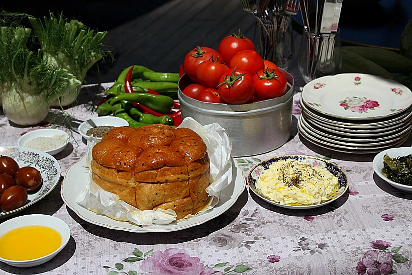 הג'חנון של חביבה, לונל