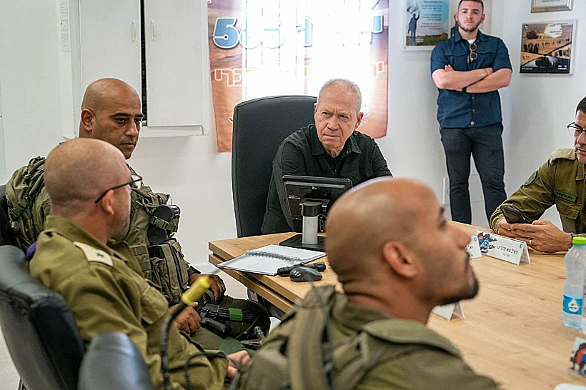 עזה השר גלנט סמוך למרחב רפיח