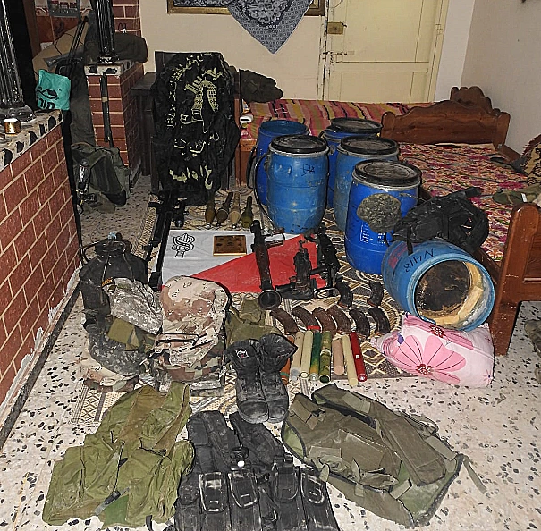 אמצעי הלחימה שאותרו במתחם אוניברסיטה במרכז הרצועה