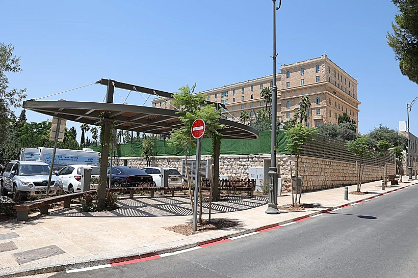 הטיילת החדשה ברחוב פול אמיל בוטה