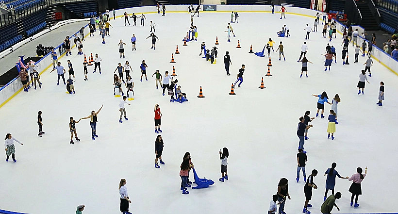 החלקה על הקרח בירושלים