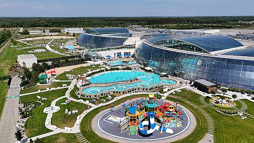 פארק המים Suntago ליד וורשה