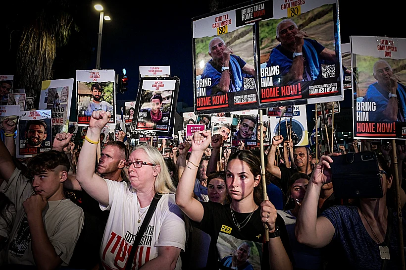 העצרת למען שחרור החטופים, הערב