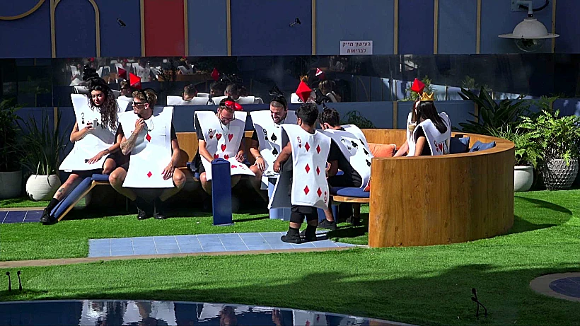 Hd4 133642278551110000