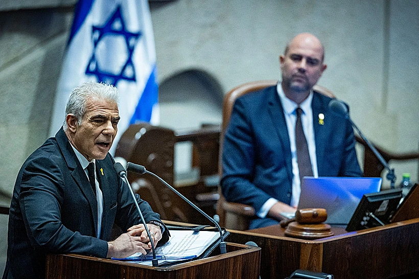 ח"כ יאיר לפיד נואם במליאת הכנסת