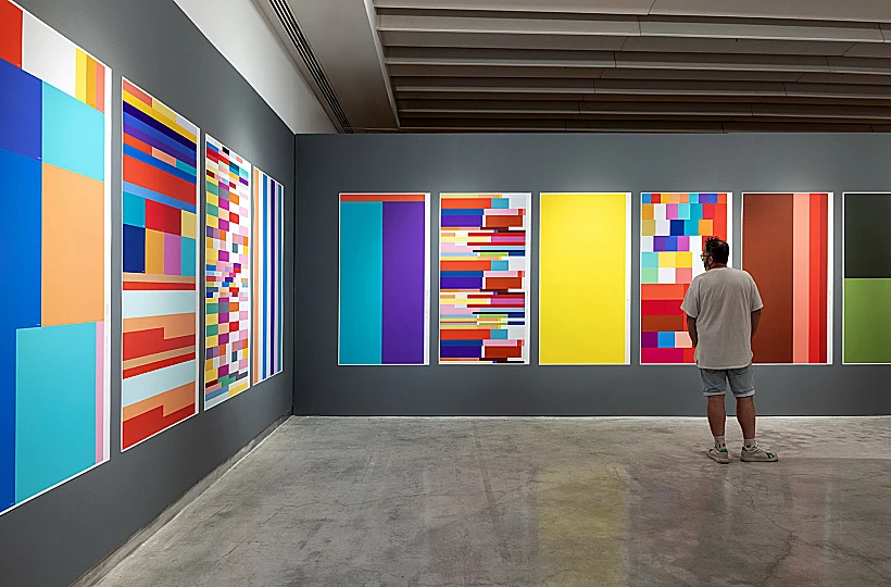 סטודיו DESGINIT בתערוכת צבע מוזיאון העיצוב חולון