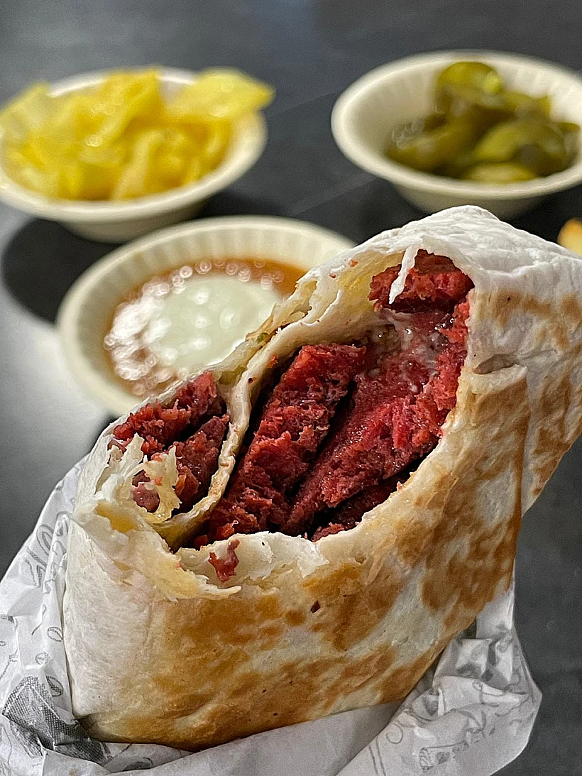 שווארמה סוג'וק מיס רנין